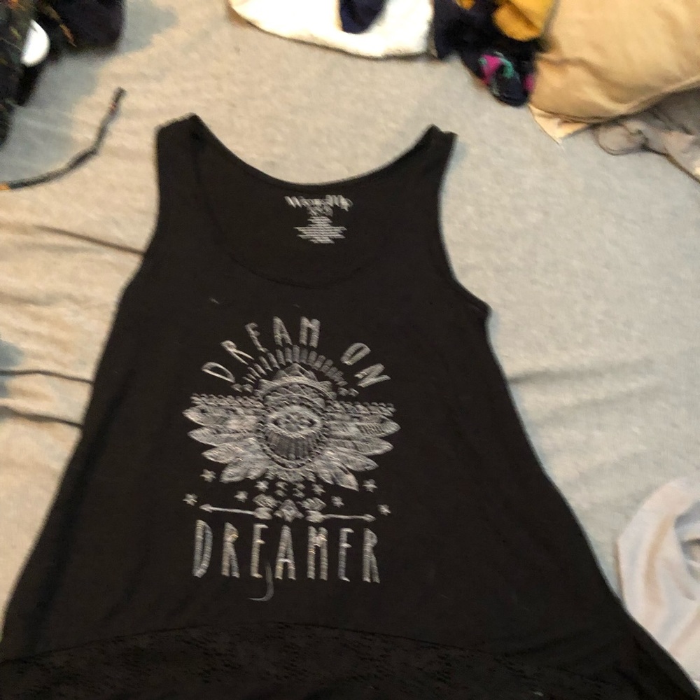 Women’s tops